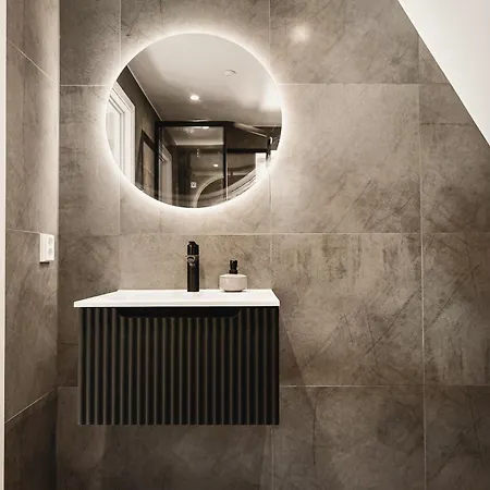 Dinbnb I 135 Sqm And 2 Floors Of Luxury I New In 2024 דירה ברגן