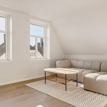 דירה Dinbnb I 135 Sqm And 2 Floors Of Luxury I New In 2024 ברגן
